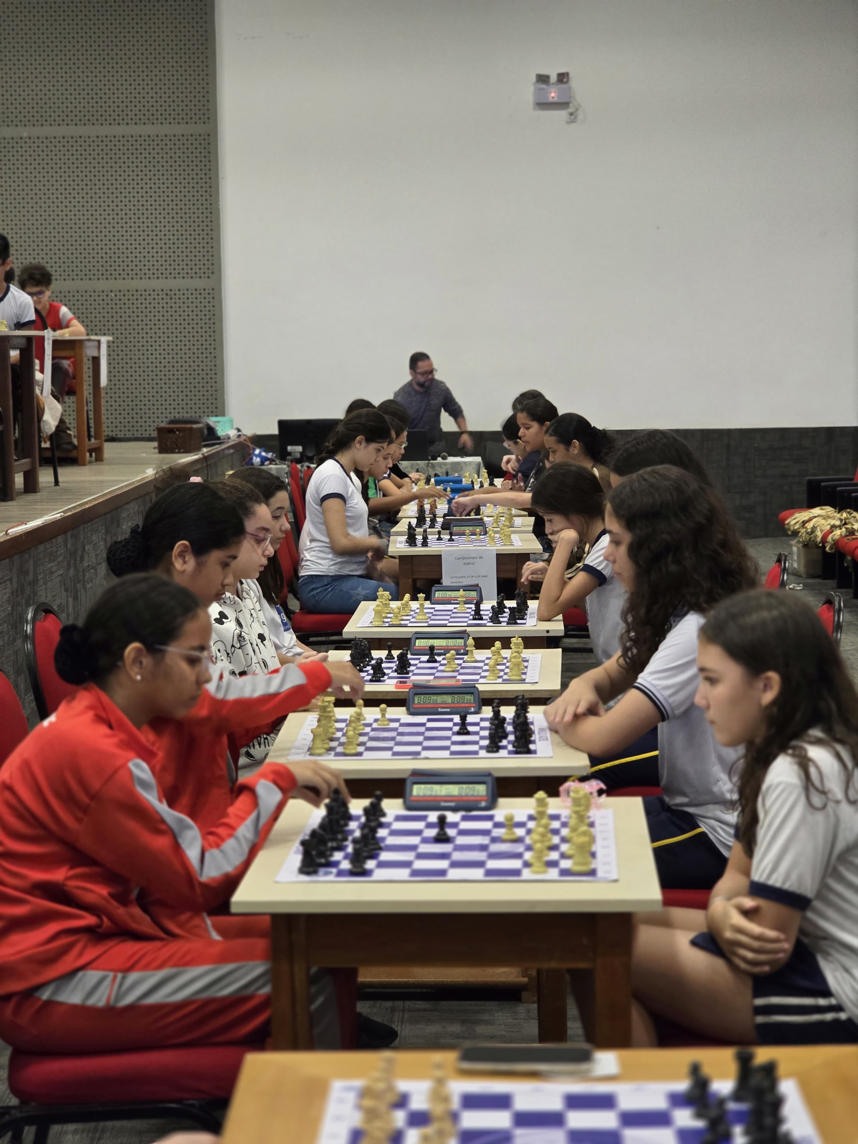 Com 12 alunos e nove escolas do Acre, 6ª Copa Sesc Xadrez por Equipes é neste sábado