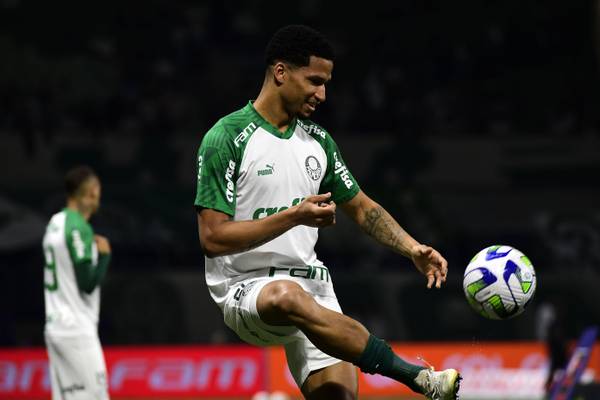 Murilo será julgado pelo STJD por expulsão em Corinthians x Palmeiras