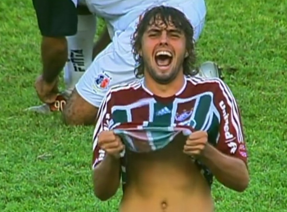 Gol do André Moritz que salvou o Fluminense do rebaixamento no Brasileirão 2006 - Santa Cruz 1x2 Fluminense