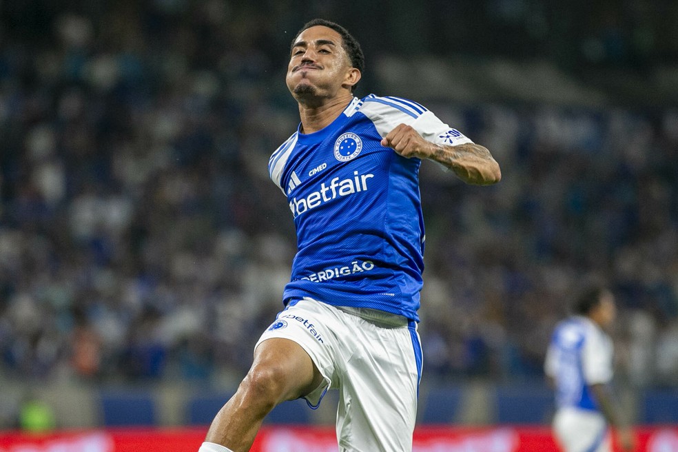 Christian, do Cruzeiro, comemora gol contra o Fortaleza — Foto: Fernando Moreno/AGIF