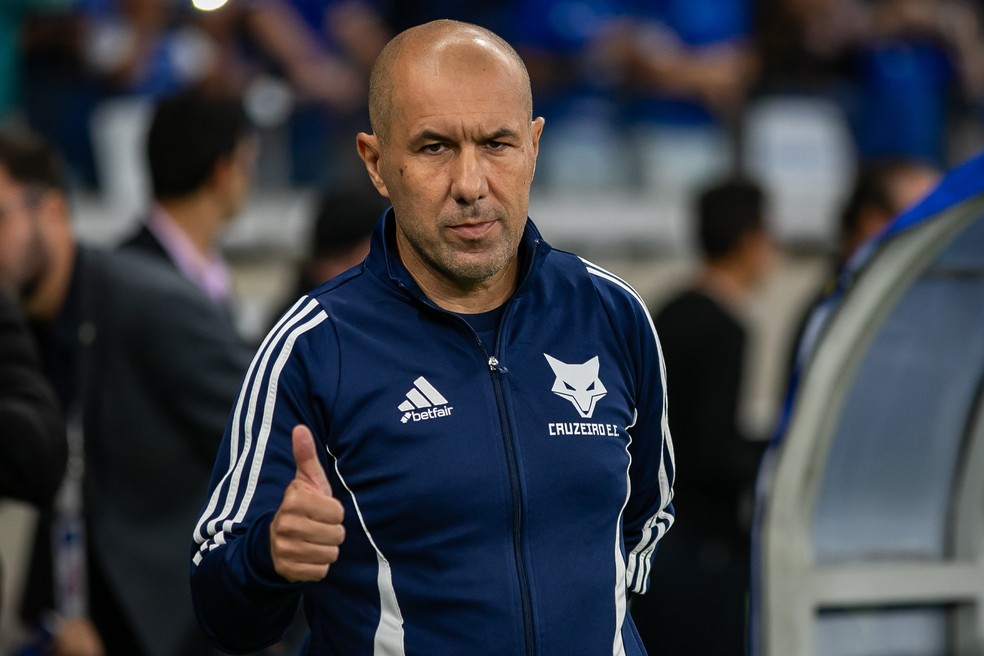 Sob o comando de Leonardo Jardim, time celeste está há oito partidas sem derrota