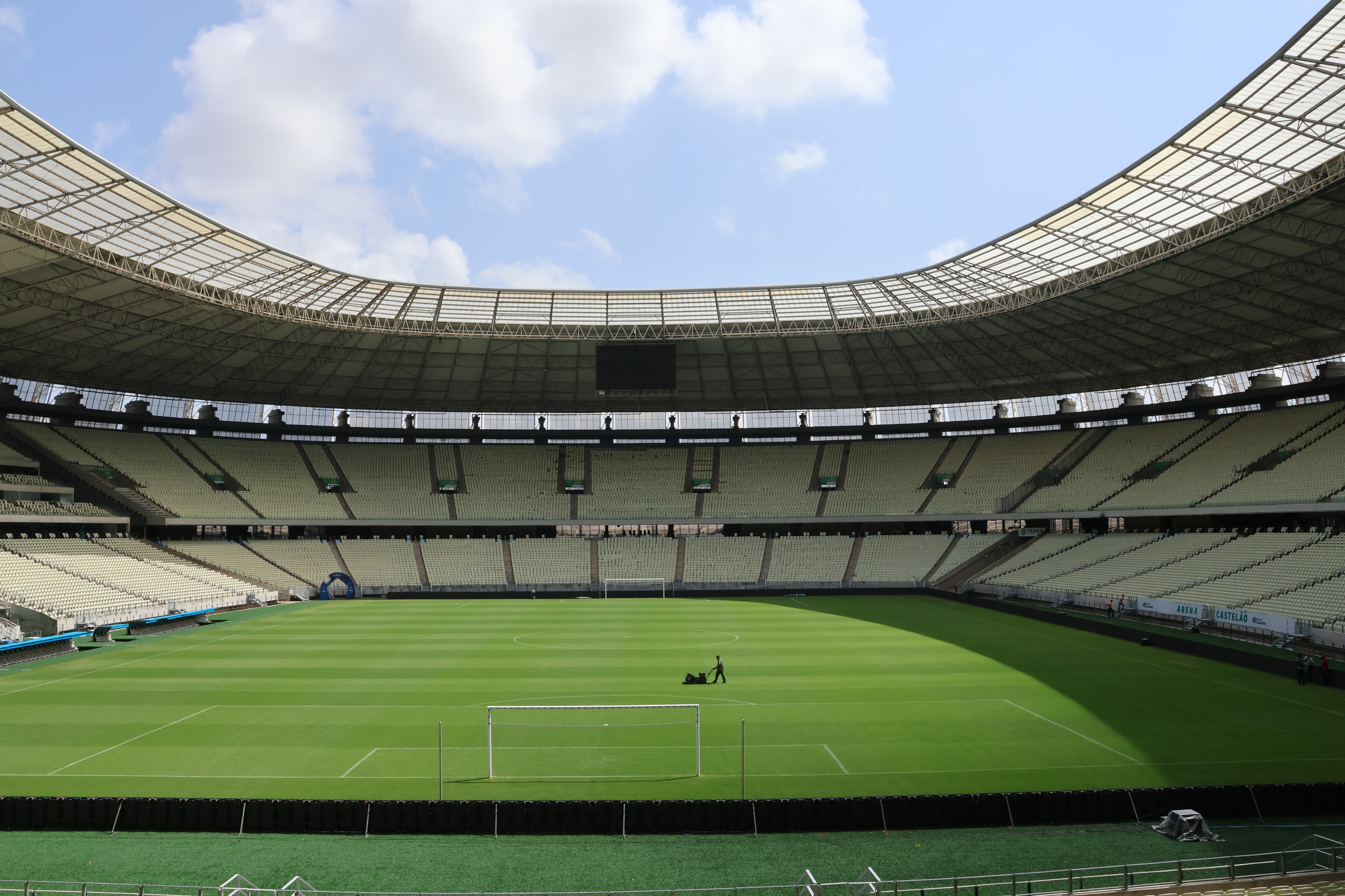 Arena Castelão terá iluminação especial para o réveillon | Ge