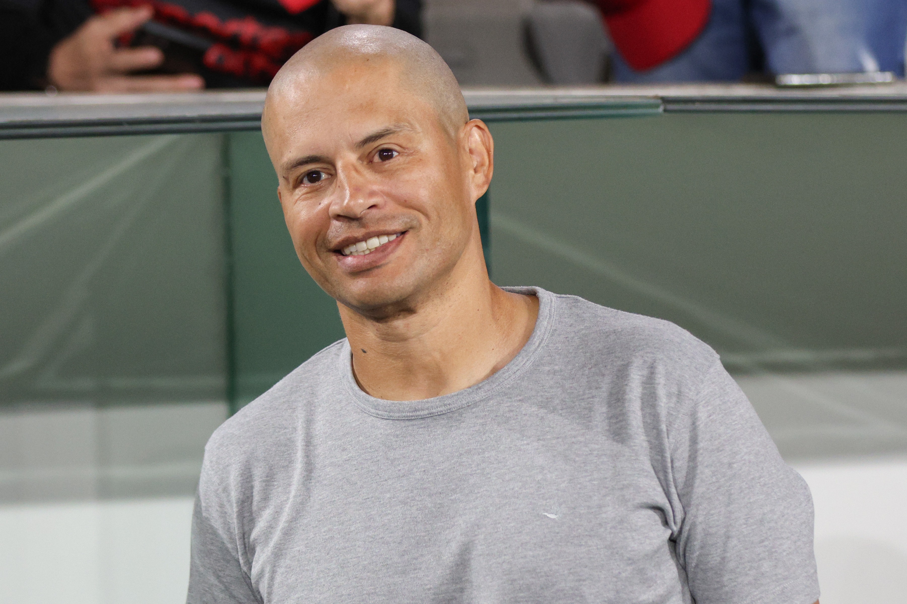 Alex assume o comando do Athletic após rebaixamento e demissão