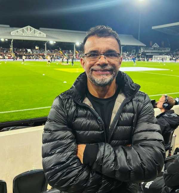 Corinthians contrata técnico ex-Palmeiras que salvou Fluminense da zona de rebaixamento.