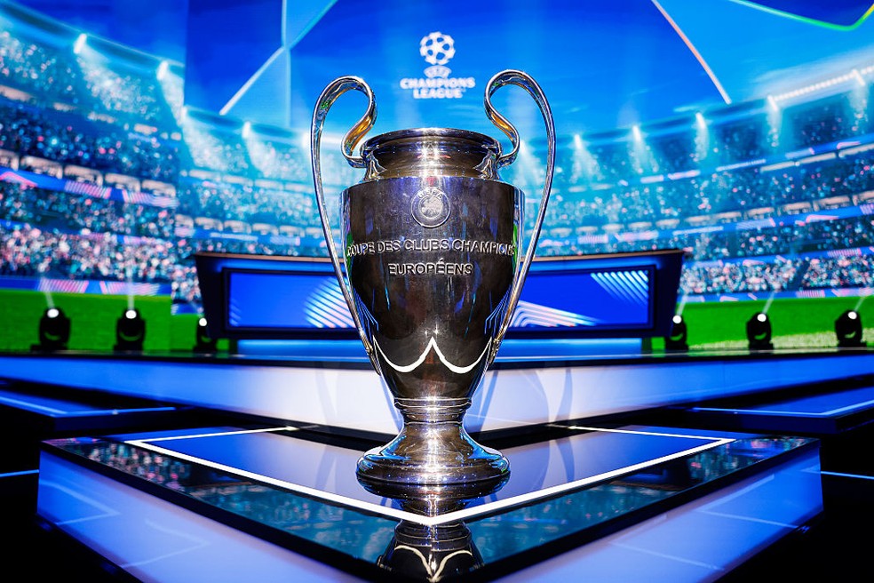Champions League 2026/27 começa com goleadas e estreantes em evidência