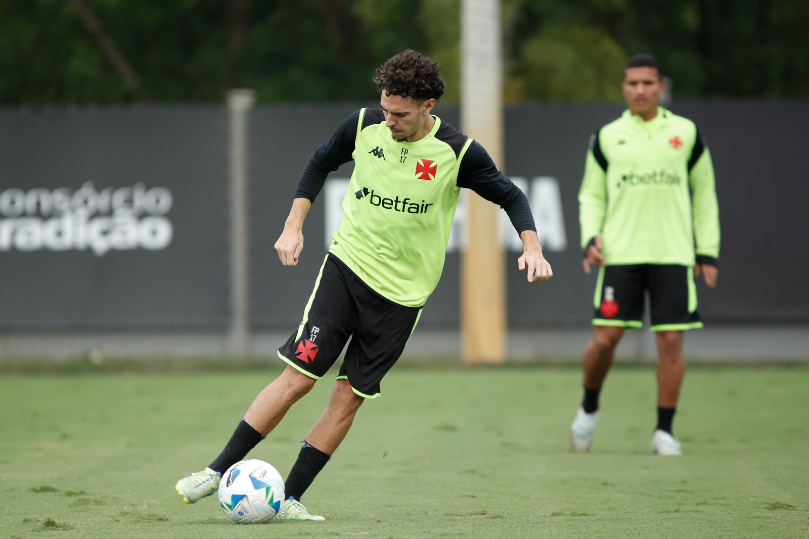 Escalação do Vasco: Payet, Lemos e Lucas Freitas não voltam e estão fora da estreia de Diniz