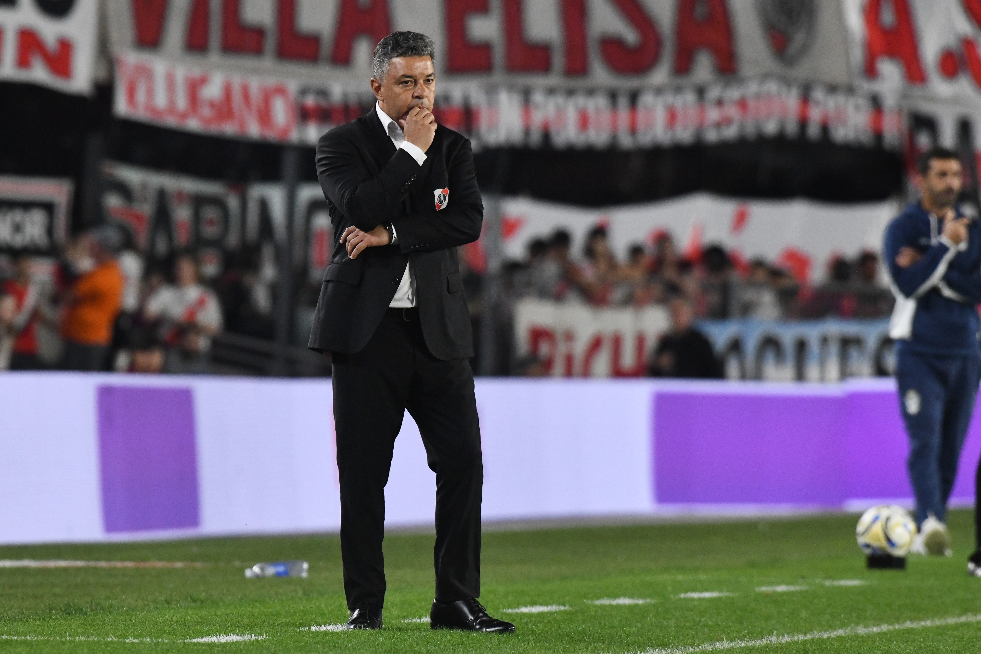 Gallardo balança no cargo após nova derrota do River Plate