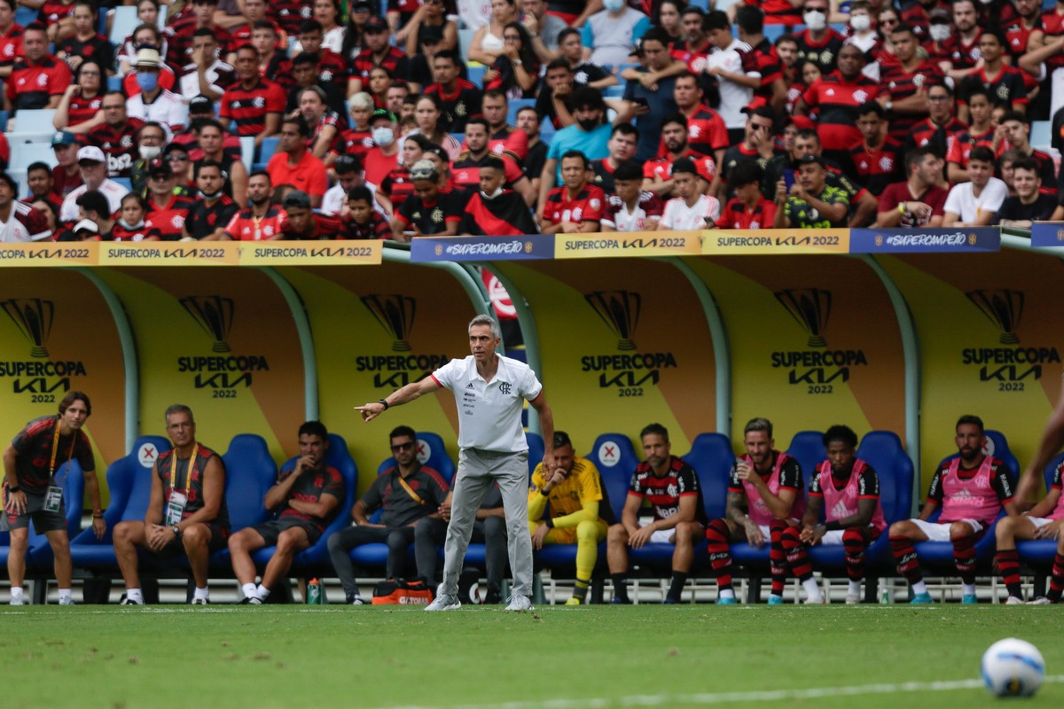 92% das pessoas não consegue acertar todos os 50 times de futebol