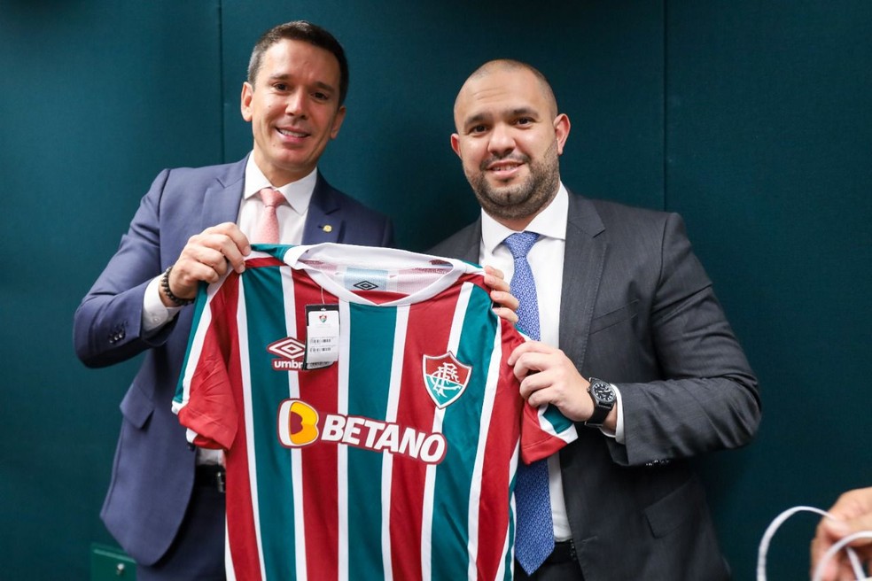 Fluminense: sócios escolhem presidente hoje; conheça os candidatos