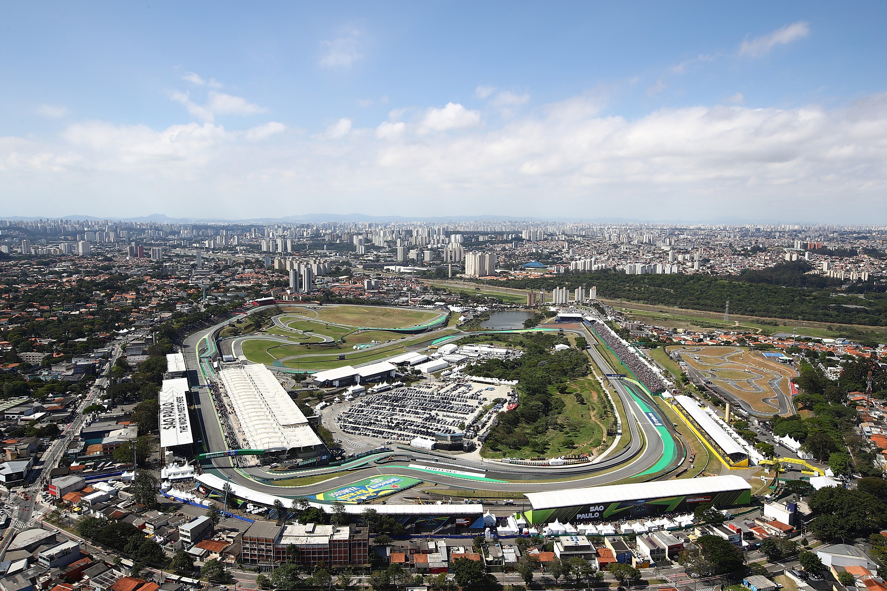 F1 2023: Verstappen vence GP de São Paulo; Norris e Alonso fecham pódio