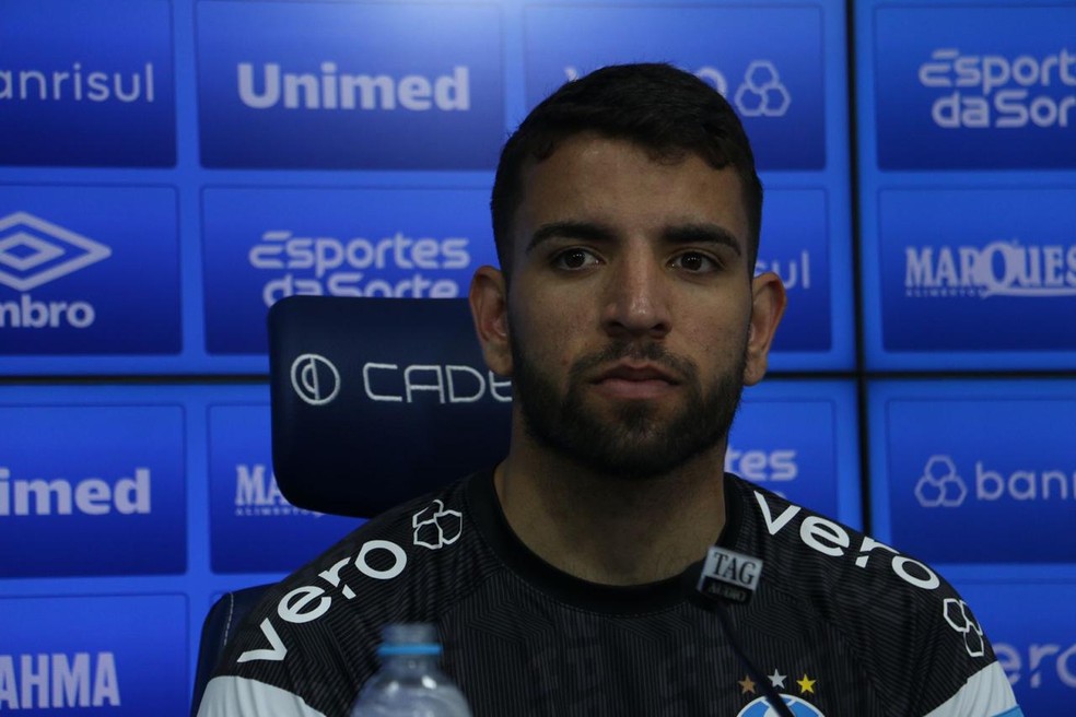 Pepê, volante do Grêmio — Foto: João Victor Teixeira