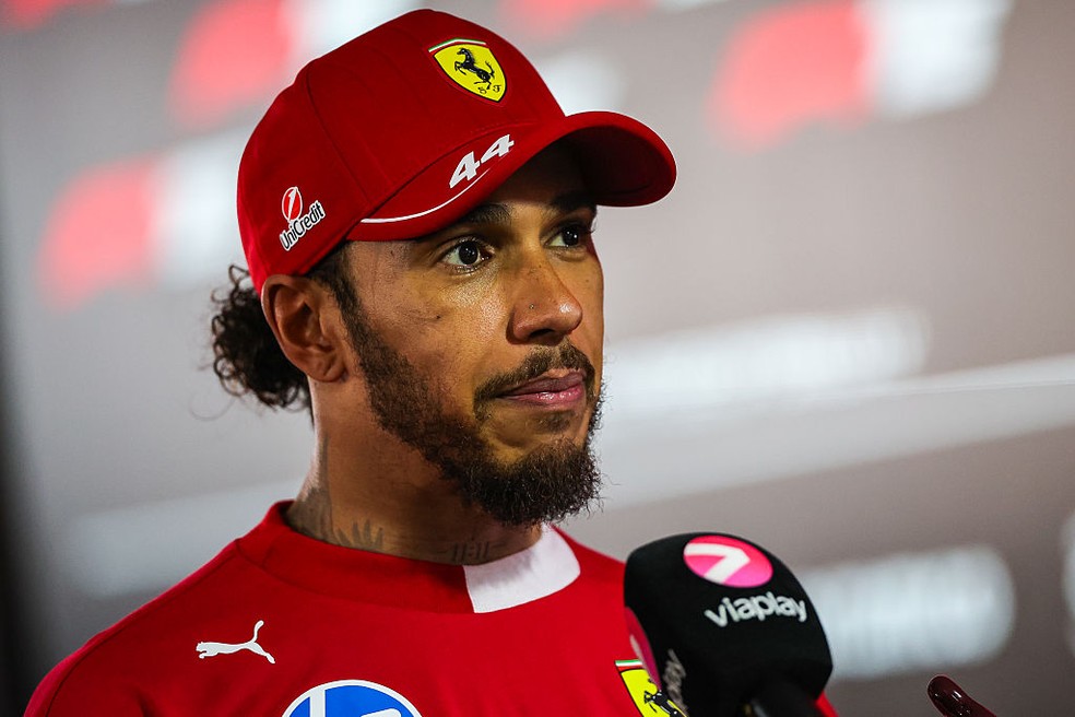Lewis Hamilton terminou o GP do Bahrein em quinto lugar — Foto: Kym Illman/Getty Images