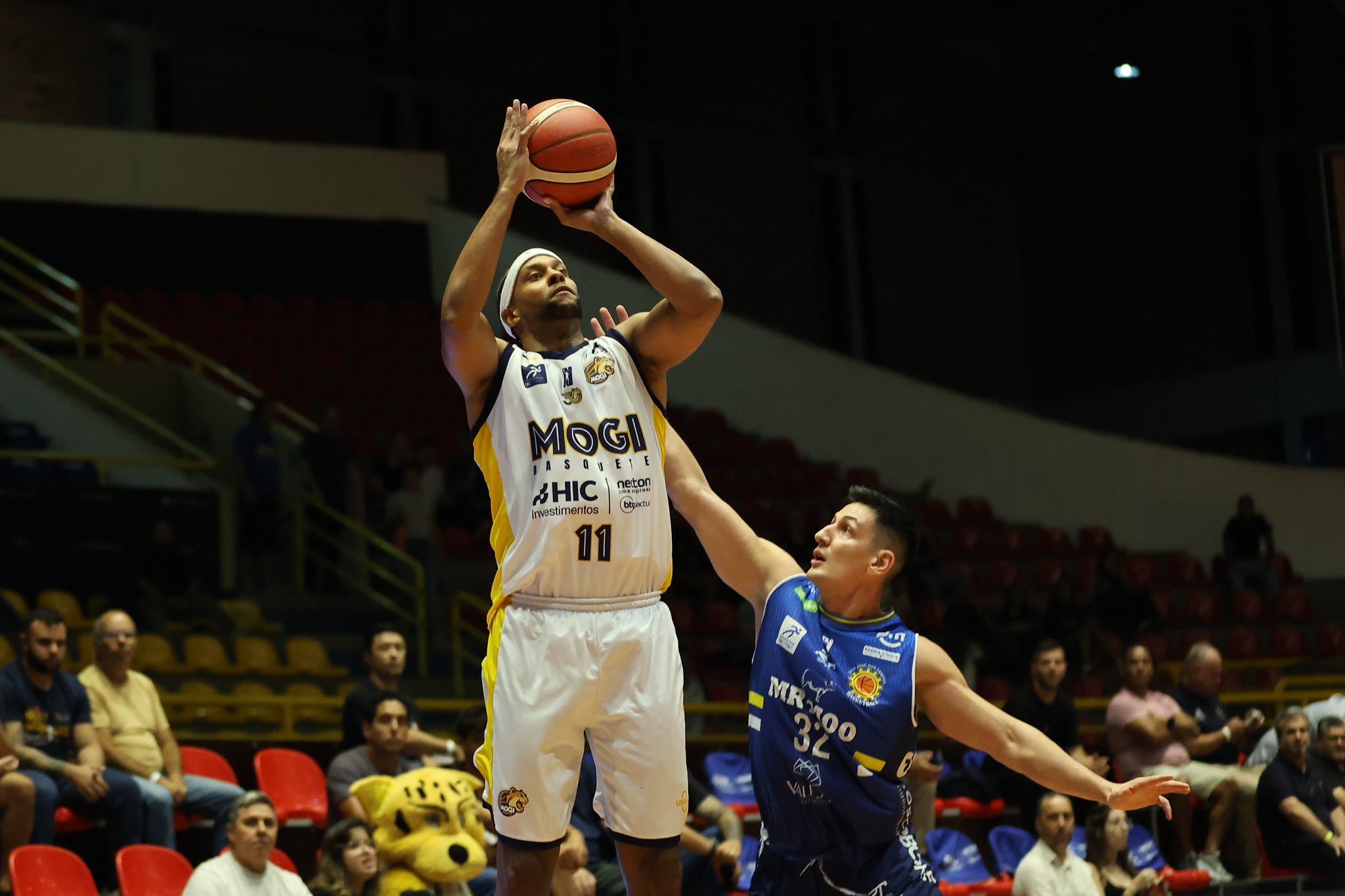 Mogi vence o jogo 3, "varre" o São José e vai às quartas de final do NBB