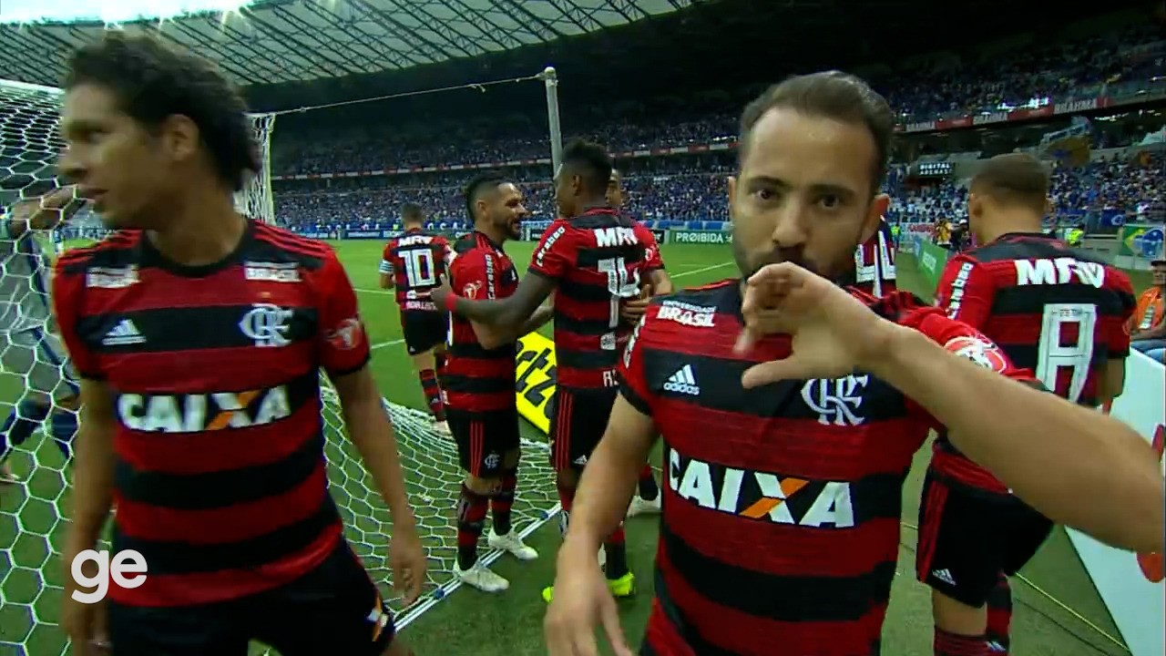 Veja cinco gols de Éverton Ribeiro pelo Flamengo no Campeonato Brasileiro