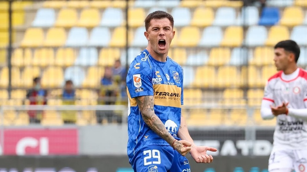 Ignacio Ramrez, atacante uruguaio contratado pelo Sport e que estava no Everton-CHI  Foto: Divulgao/Everton