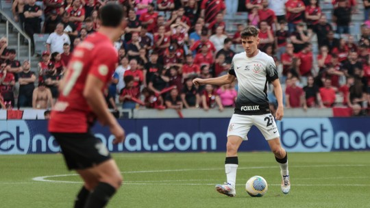 Corinthians x Athletico: destaques, quem joga e como chegam os times para a partida; assista