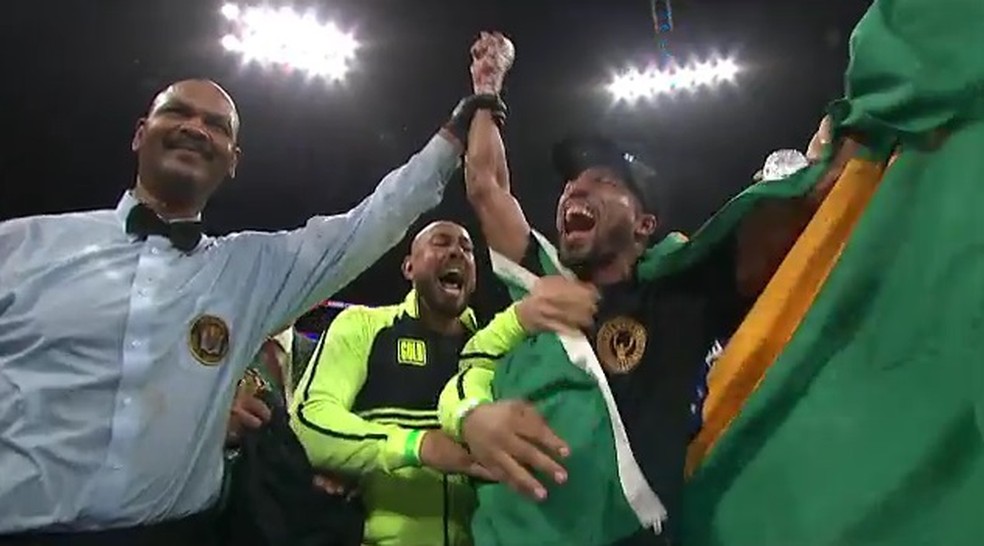 Robson Conceição — Foto: Reprodução/Combate