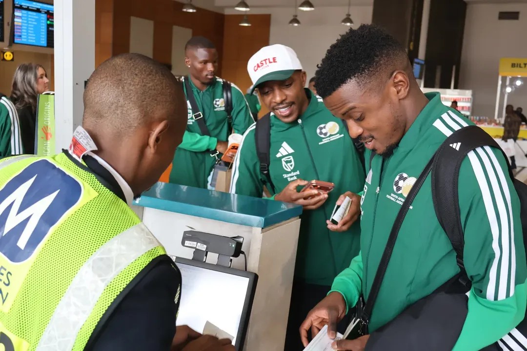 África do Sul chega ao México para a Copa do Mundo após atraso por problema com vistos da delegação