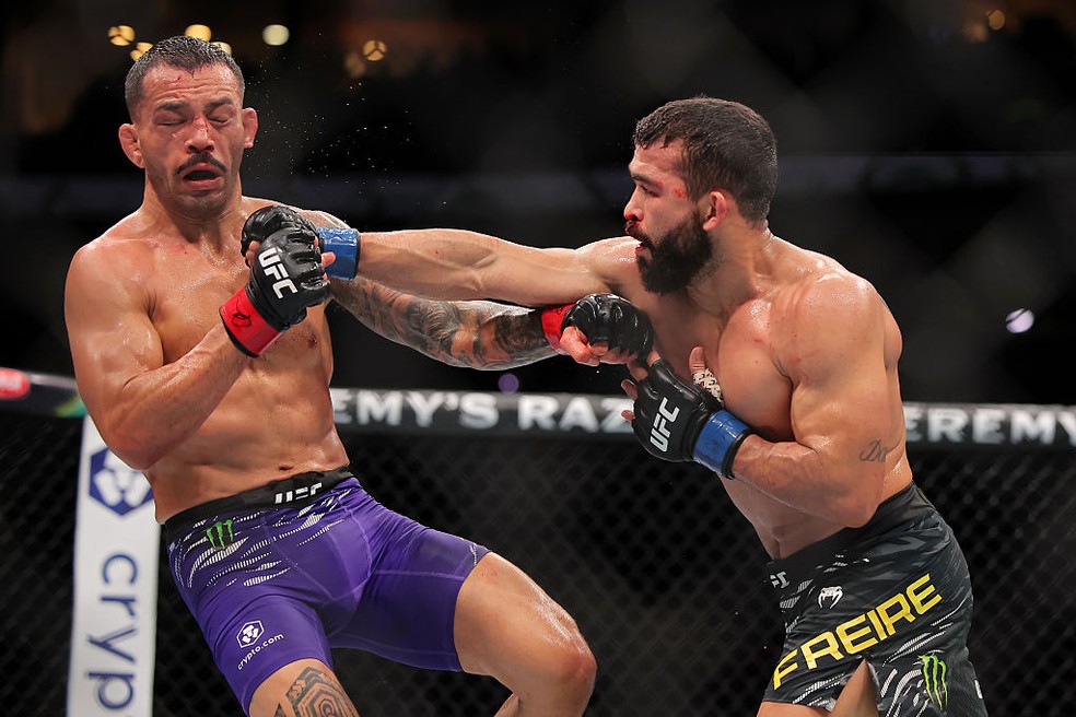 Patrício Pitbull venceu Dan Ige por decisão unânime — Foto: Jonathan Bachman/Getty Images