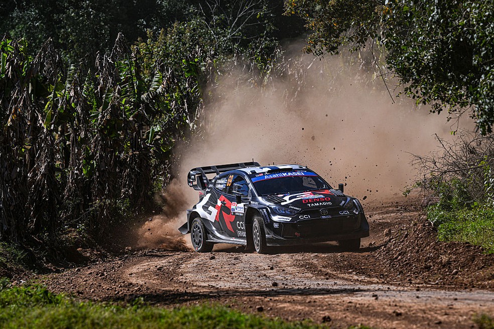 Kalle Rovanpera em etapa do Mundial de Rali de 2025 no Paraguai — Foto: Massimo Bettiol/Getty Images