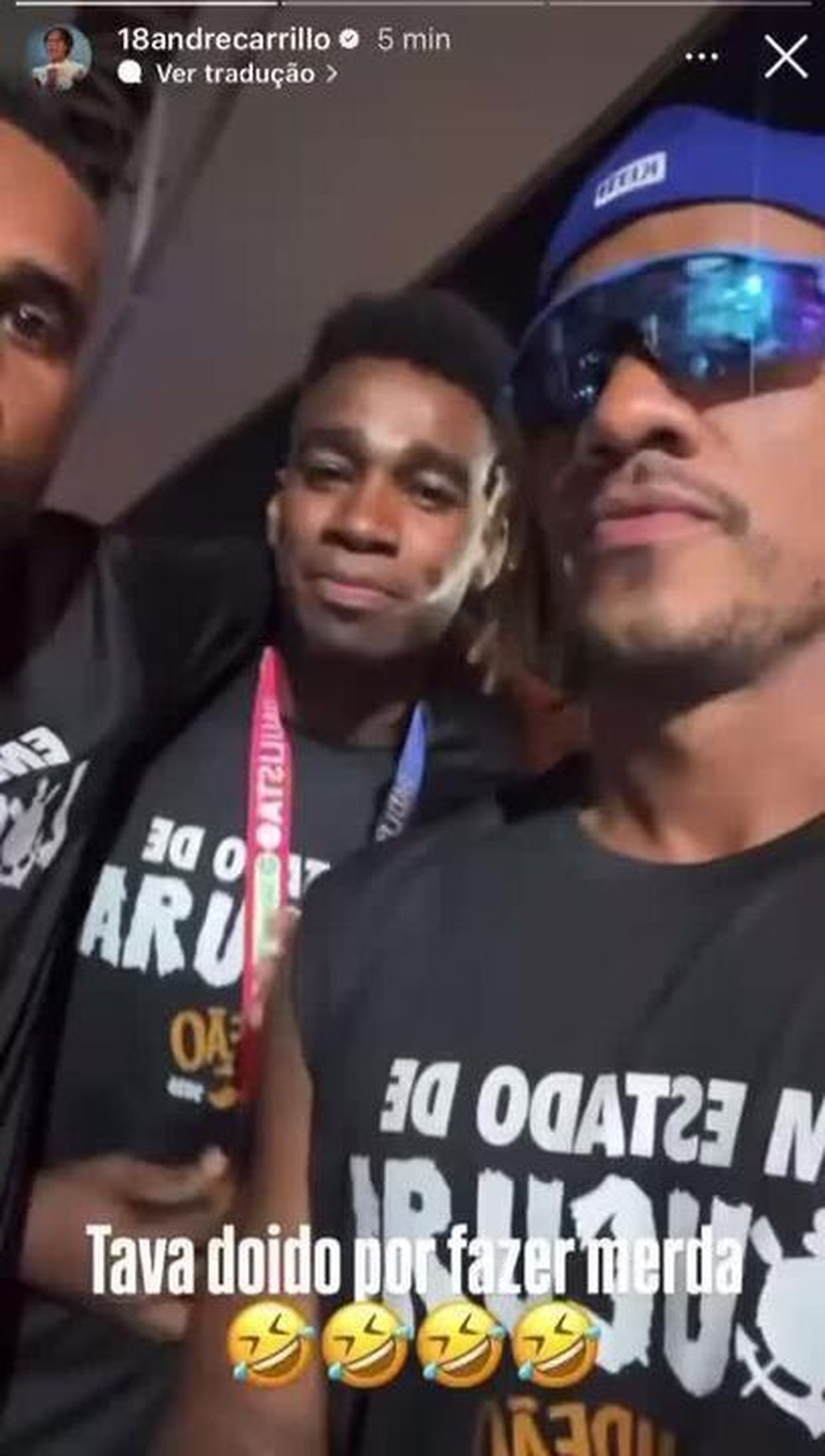 DOIDO PARA TUMULTUAR! Jogadores do Coringão brincam com Félix Torres!