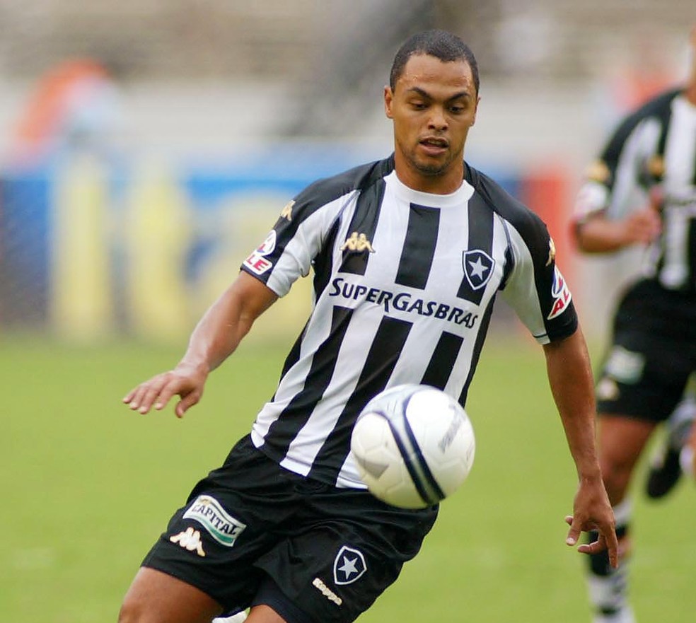 Dodô pelo Botafogo — Foto: globoesporte.com