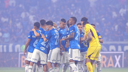 Com rescisão, Cruzeiro passa a ter apenas dois contratos "pré-SAF" no futebol profissional; veja raio-x