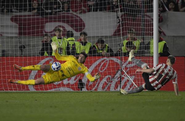 Pênaltis? Corinthians tem 78% de acerto no ano; veja quem já cobrou