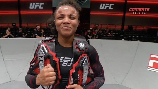 Cássia Moura e Renato Canuto vencem e conquistam cinturões do UFC BJJ