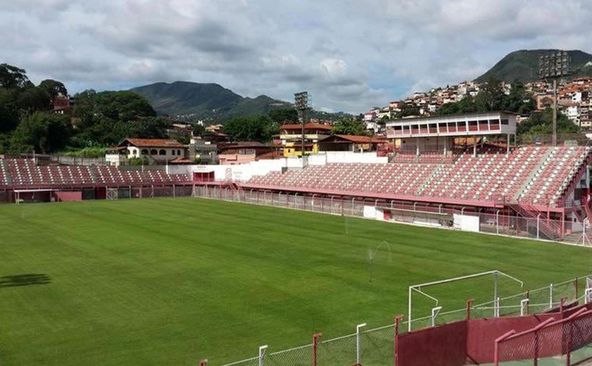 Campeão da Série B quase sumiu do mapa e foi salvo com ajuda de executivo tri do Brasileiro