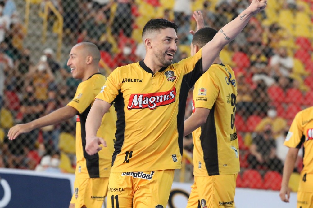 Joinville vence Carlos Barbosa e garante vaga na semifinal da LNF, futsal