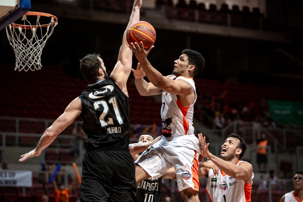 Basquete Cearense bate Botafogo e garante a segunda vitória em casa ...