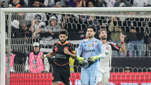 Yuri Alberto e Rossi em Corinthians x Flamengo