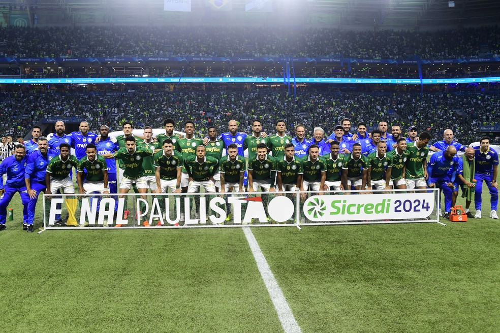 Palmeiras posado final Campeonato Paulista — Foto: Marcos Ribolli