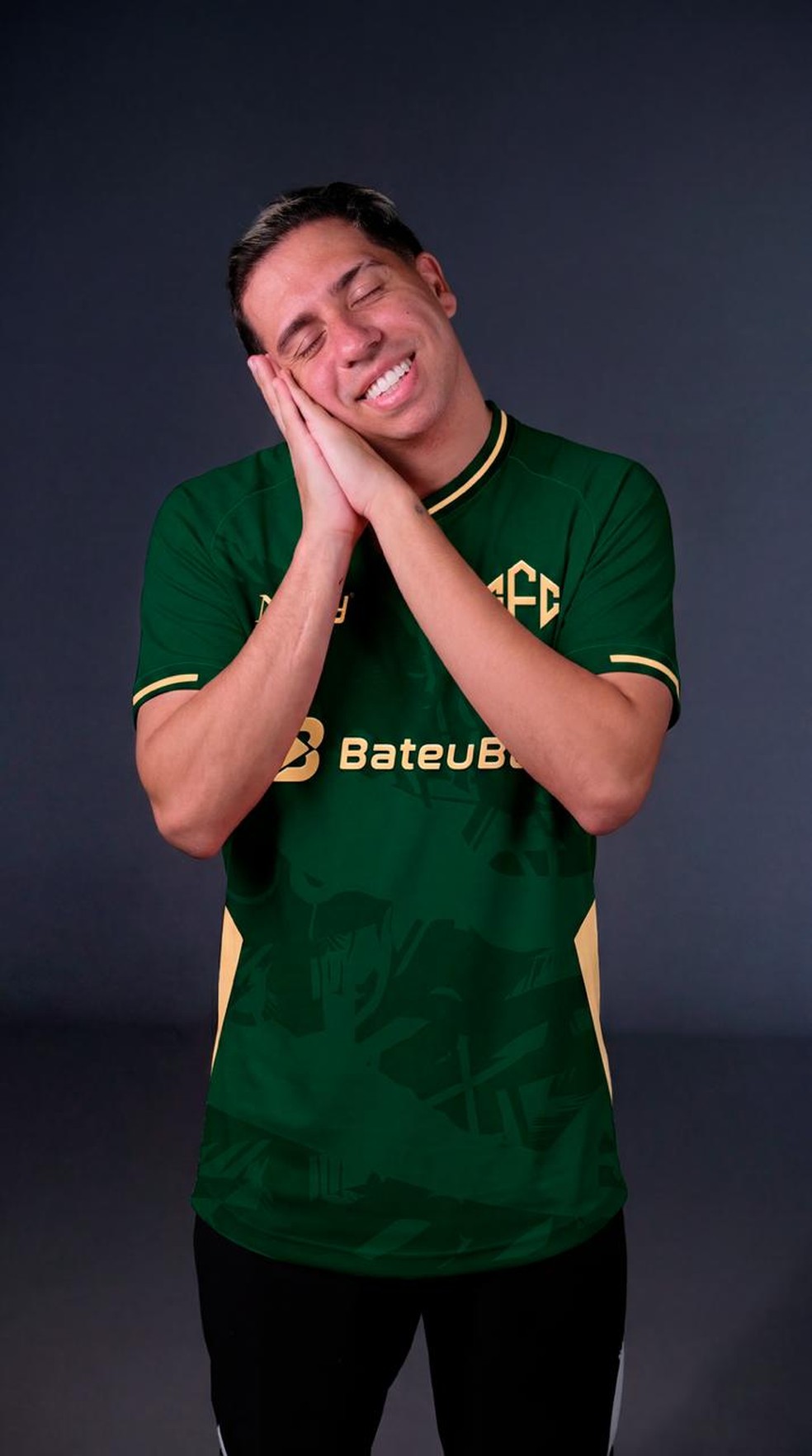 Lucaneta reforça o Feira FC — Foto: Feira FC / Divulgação