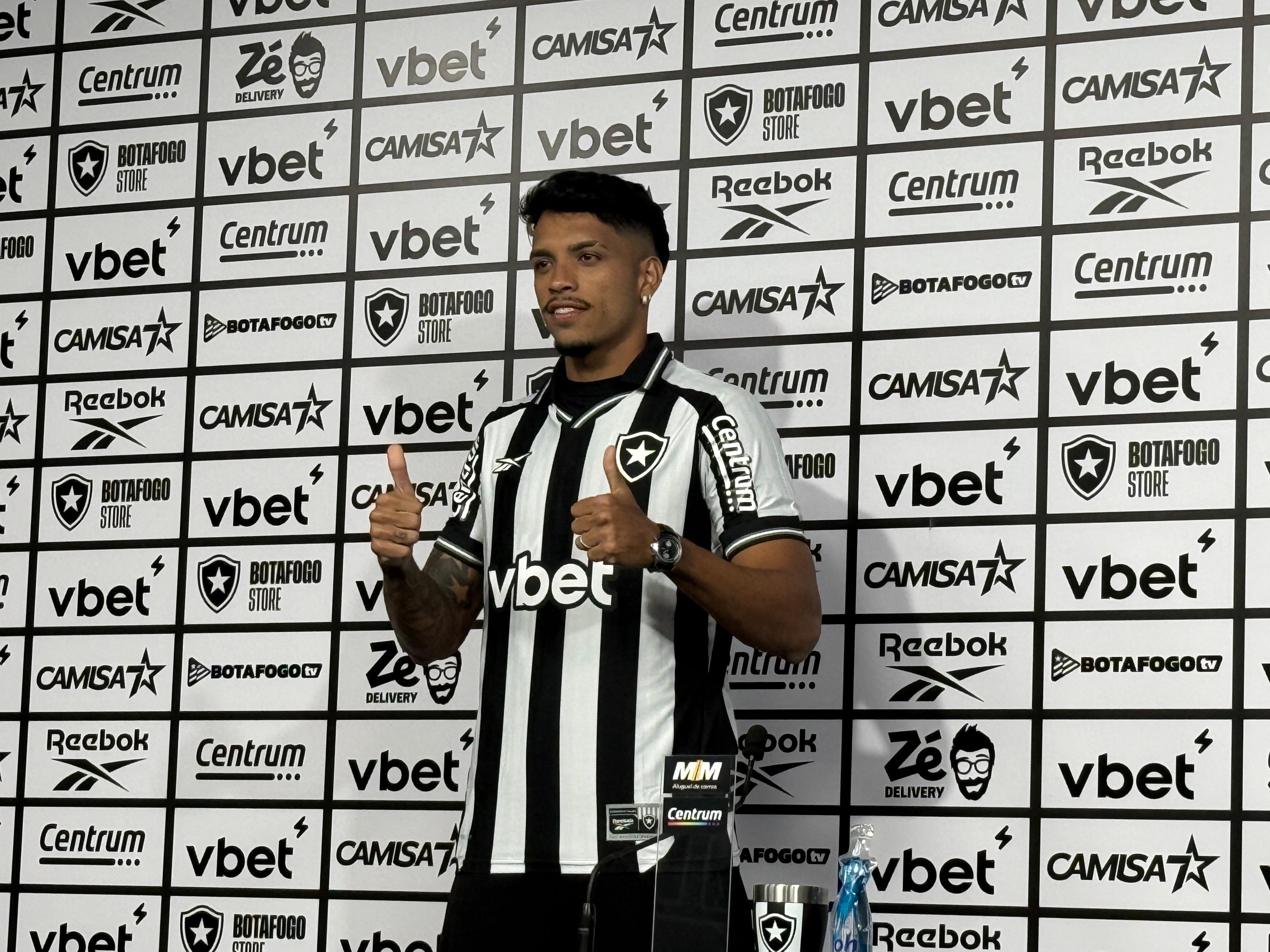 Gabriel Bahia, do Botafogo, cita surpresa por suspeita de cartão para beneficiar apostadores: “Não é da minha índole”