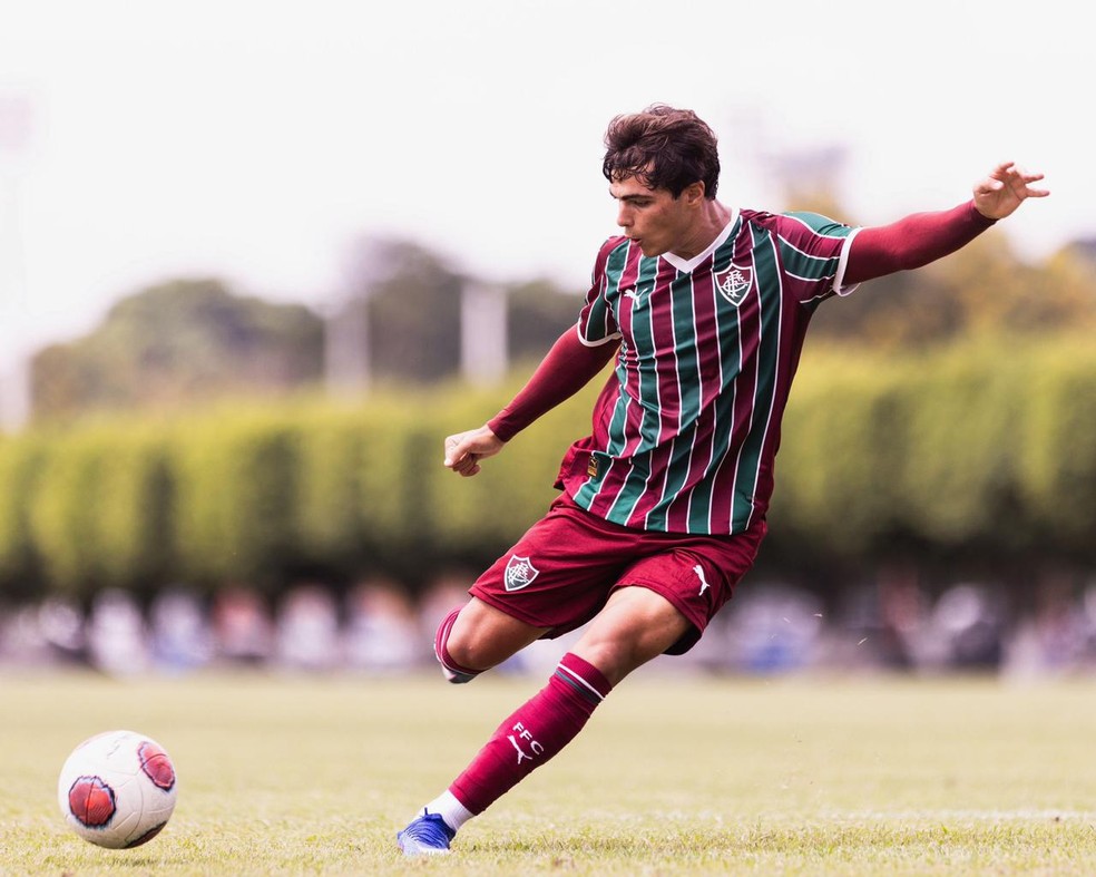 JP: A nova promessa tricolor que brilha com mais de 100 gols nas bases