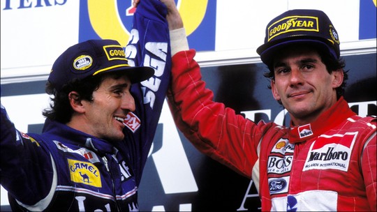 Série do Globoplay mostra obsessão de Senna pela vitória e bastidores da rivalidade com Piquet e Prost - Foto: (Jean-Marc Loubat/Gamma-Rapho via Getty Images)