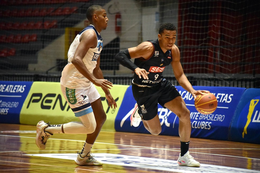 Selecção nacional de basquetebol prepara última janela de