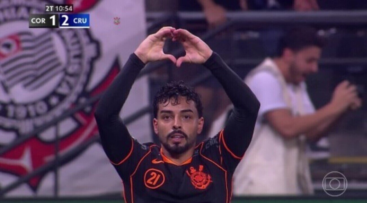 Corinthians dispara provocações ao Cruzeiro após garantir vaga na final,  resplandecendo sua imagem