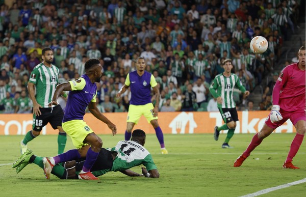 Luiz Henrique dá assistência decisiva, Betis vence e garante classificação  para as oitavas da Liga Europa - Lance!