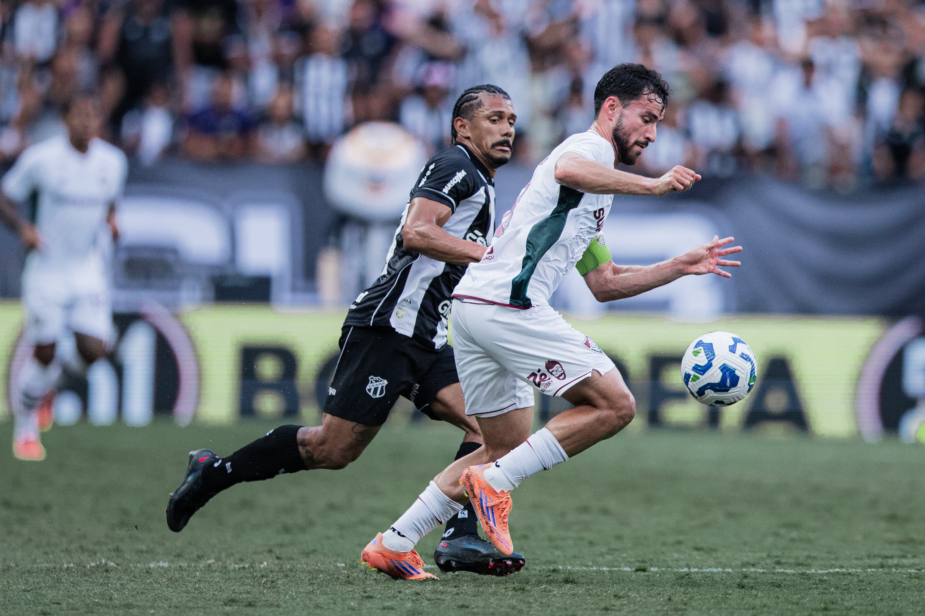 Ceará enfrenta Corinthians sem Fernando Sobral; torcida cobra reação em campo após lesão