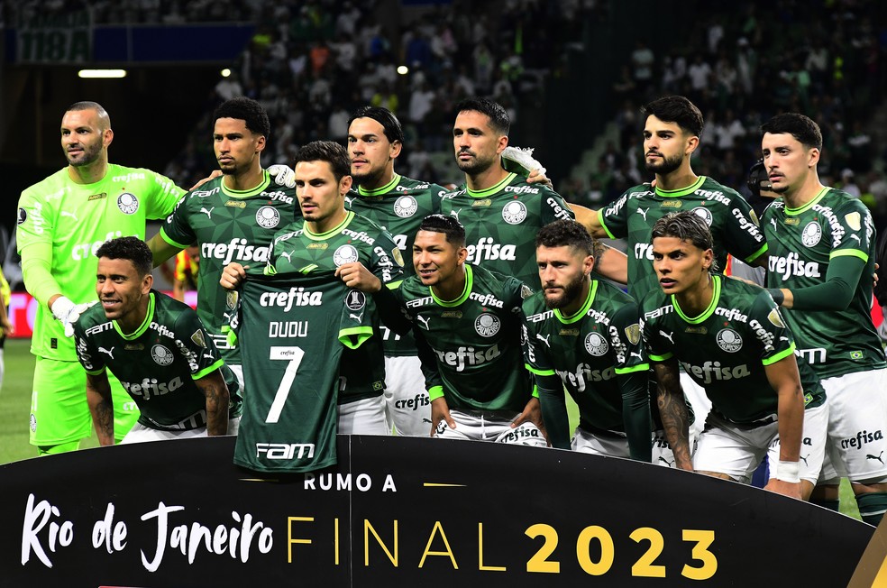 Jogadores do Palmeiras fizeram homenagem a Dudu na Libertadores — Foto: Marcos Ribolli