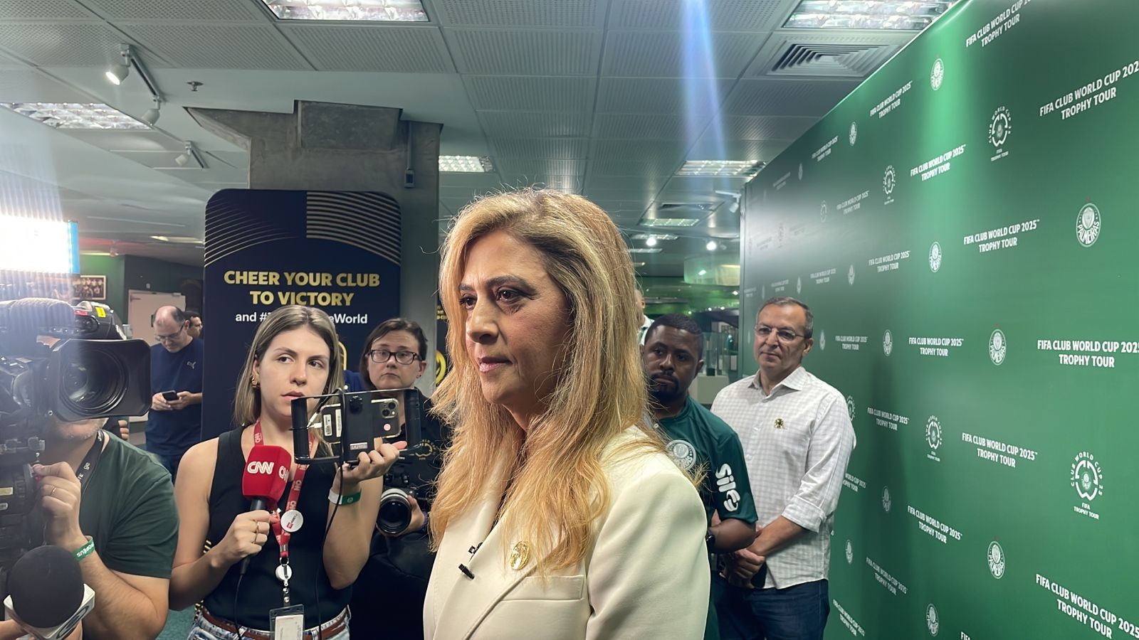 Abel na Seleção? Leila nega e diz que Palmeiras abriu conversas para renovar com técnico até 2027