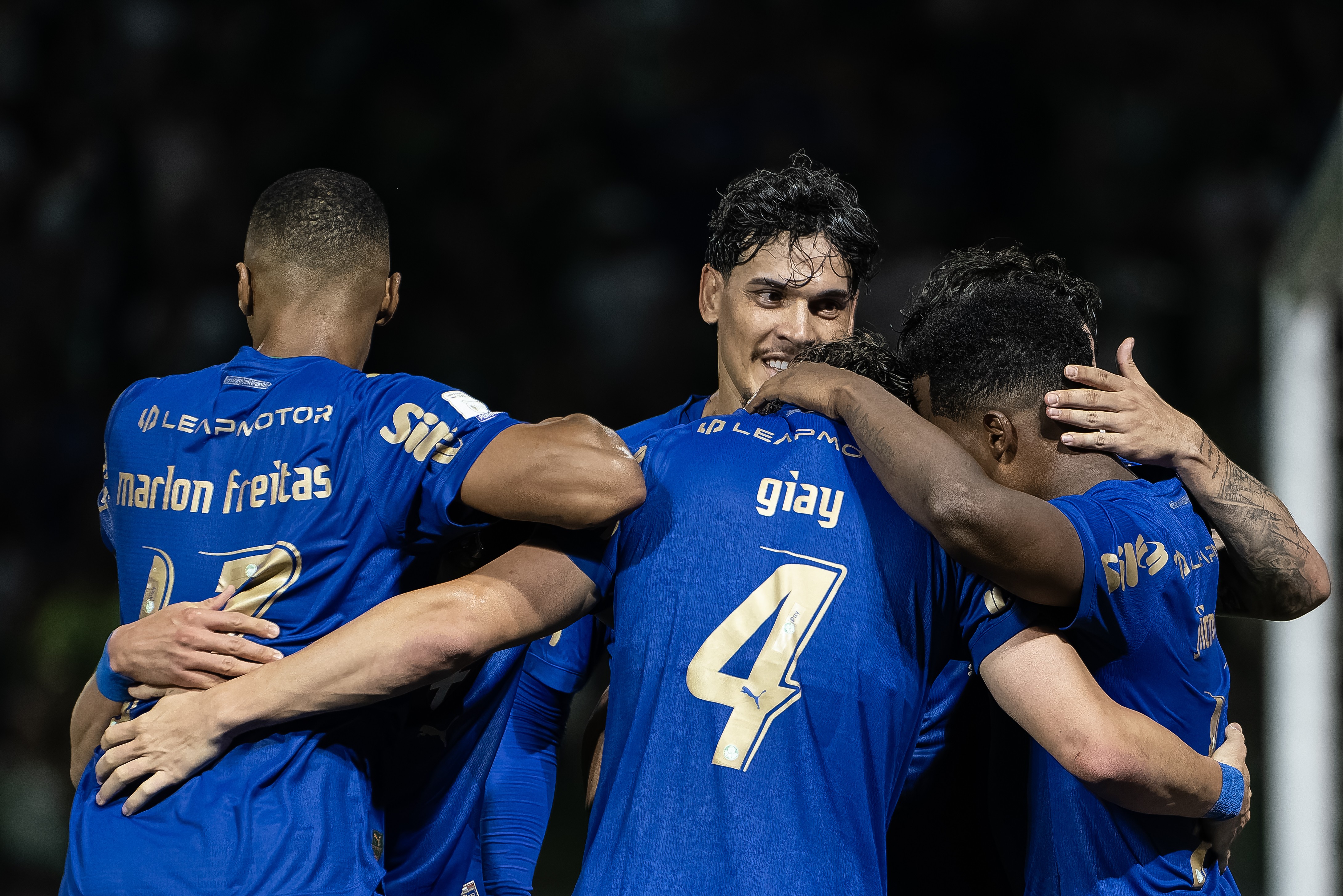 Dez finais: Palmeiras abre contagem regressiva para manter sonho da tríplice coroa