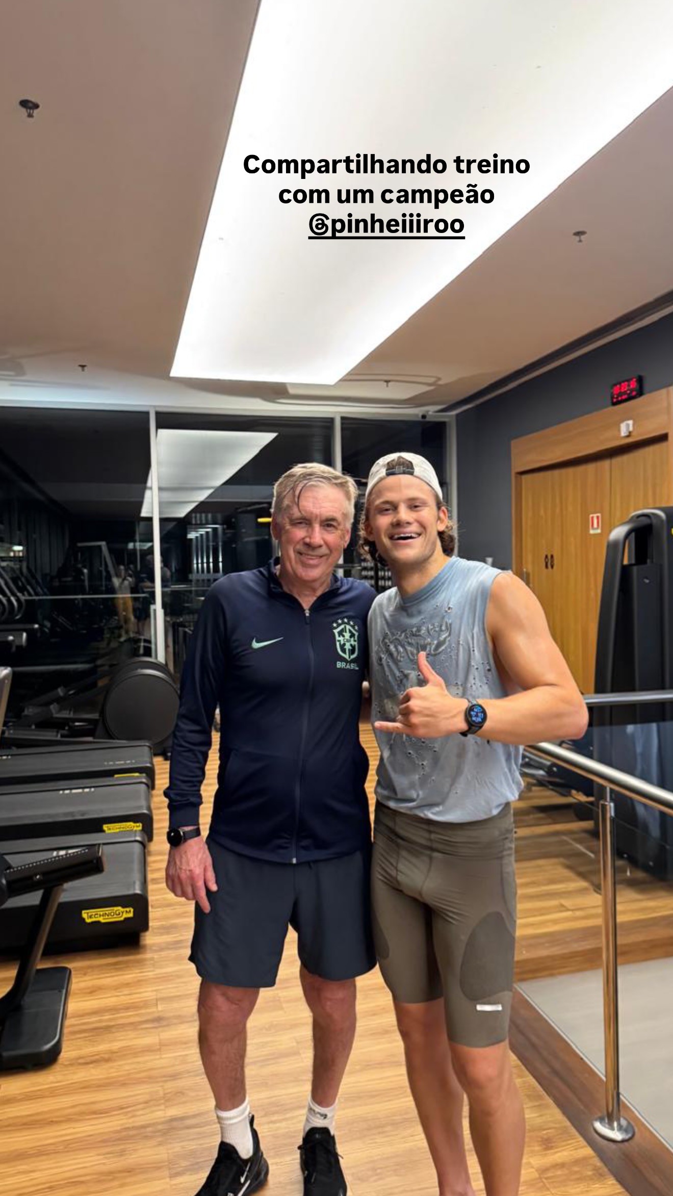 Campeão olímpico, Lucas Pinheiro treina com Carlo Ancelotti em academia e diz: "A Copa é do Brasil"