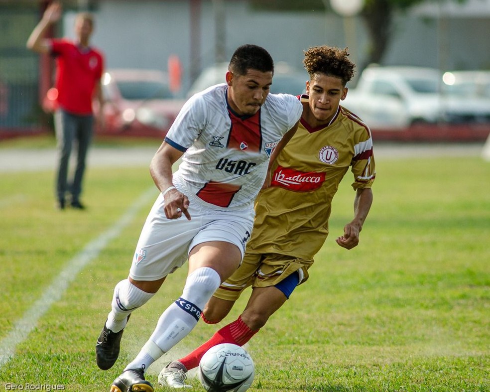 Usac vence o Ecus no dérbi de Suzano e assume a liderança do Grupo 5 do  Paulista da 2ª Divisão | futebol | ge