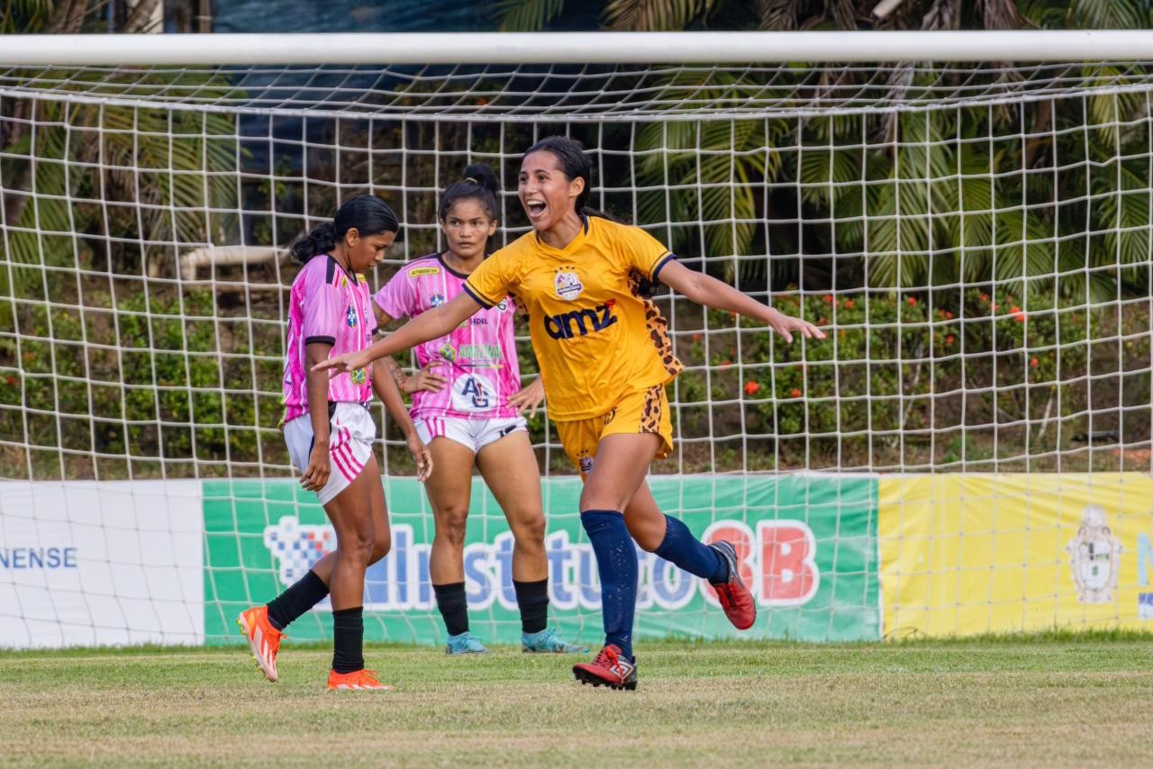 Amazonense feminino: de virada, Amazonas Legis vence o Tarumã por 2 a 1 e é finalista