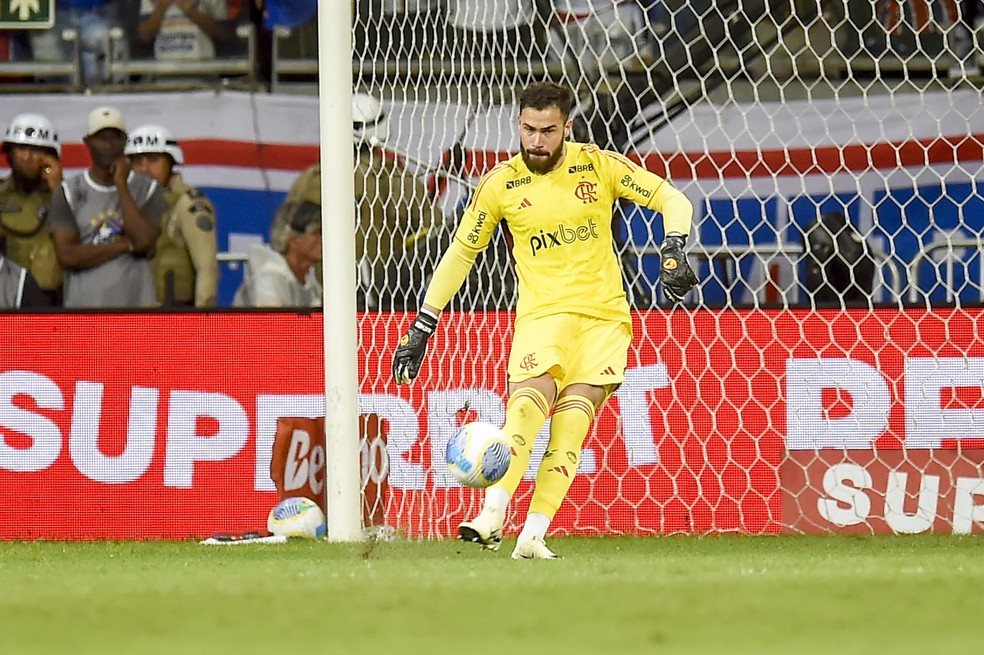 Matheus Cunha em ação em Bahia x Flamengo — Foto: Divulgação / Flamengo