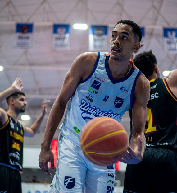 Fortaleza BC vence Unifacisa no CFO e alcança cinco vitórias em seis jogos  do NBB - Jogada - Diário do Nordeste